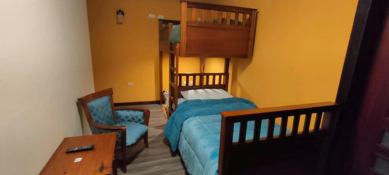 Hostal Dulce Hogar Latacunga Kültér fotó