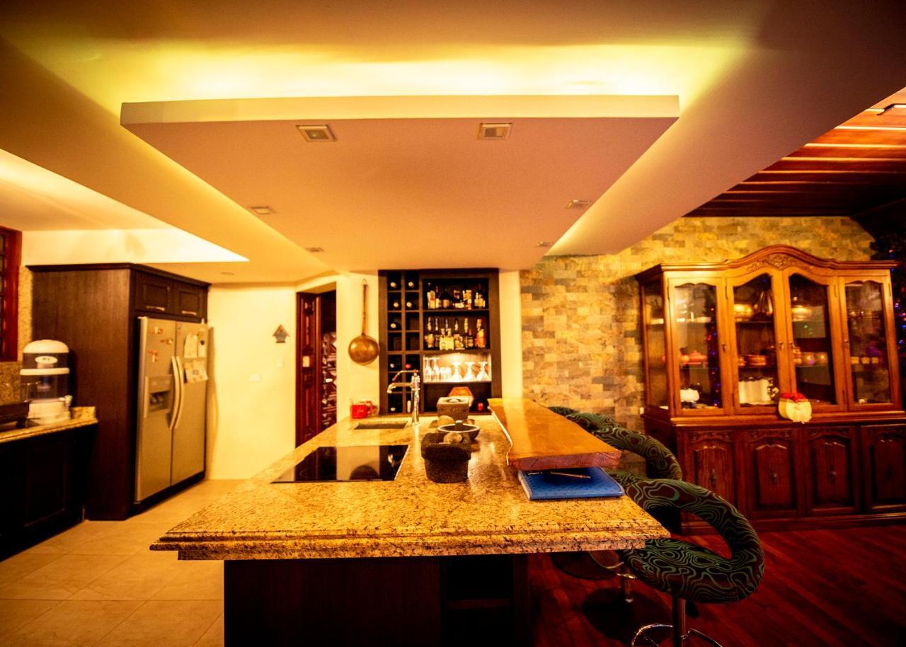 Hostal Dulce Hogar Latacunga Kültér fotó